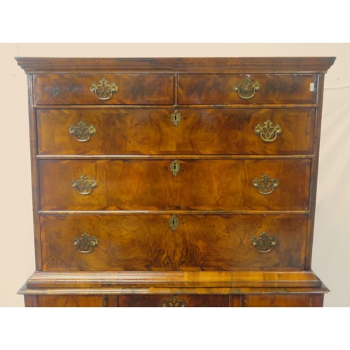 195 - Georgian inlaid & crossbanded walnut chest on stand - chest having two short & three long drawers of... 