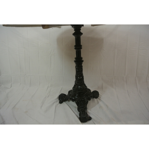 170 - Edwardian style round pine centre table with ornate cast iron base with shaped legs