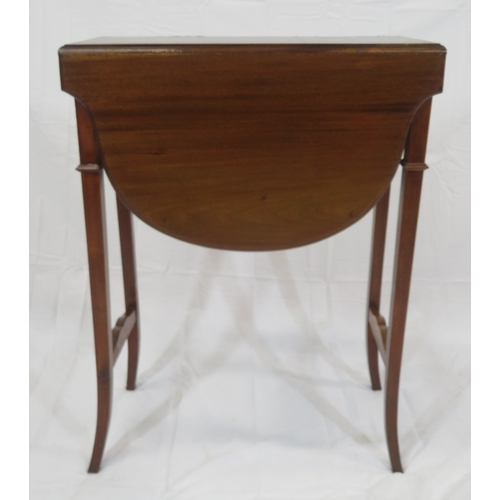 199 - Edwardian inlaid mahogany Pembroke table with D-shaped drop leaves, swivel top, gatelegs with stretc... 