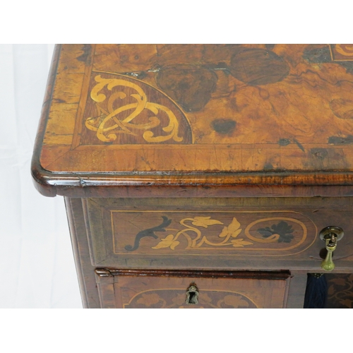 216 - William IV inlaid & crossbanded mahogany kneehole desk with ornate foliate inlay, brass teardrop han... 