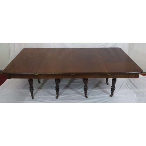 250 - Victorian mahogany two section economy dining table with two extra leaves, with rounded corners, on ... 