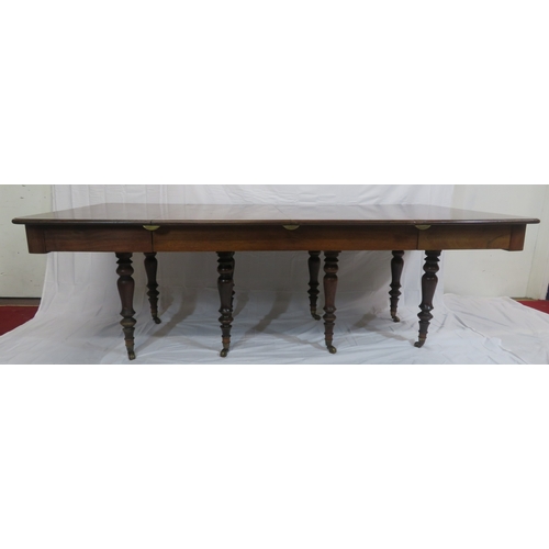 250 - Victorian mahogany two section economy dining table with two extra leaves, with rounded corners, on ... 