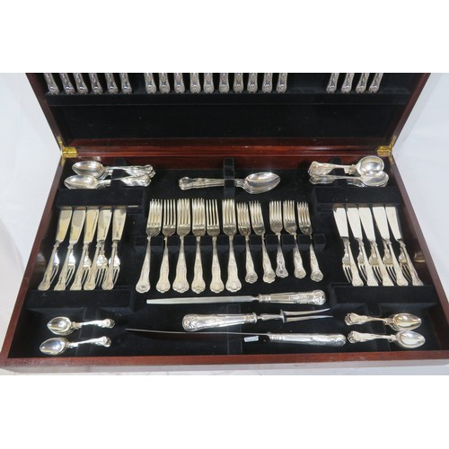 301 - Large canteen of Kings pattern silverplated cutlery in fitted canteen