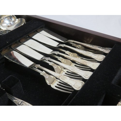 301 - Large canteen of Kings pattern silverplated cutlery in fitted canteen