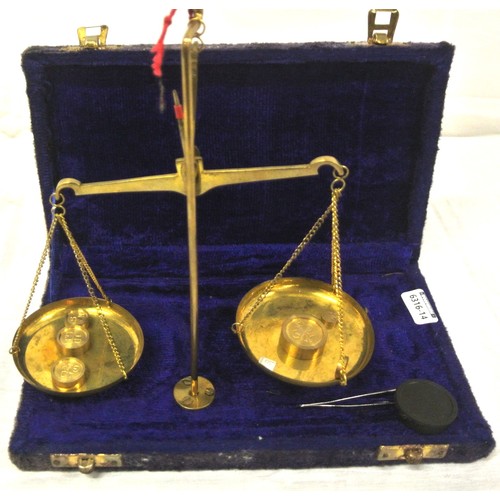 305 - Edwardian brass Jewellery scales in fitted presentation box