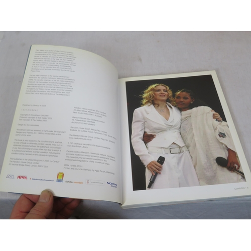 122 - 'Official Live Aid' book & 'Geldof in Africa' book, both signed