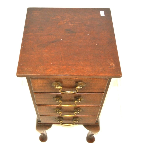 141 - Georgian mahogany small chest of four drawers with brass drop handles, on cabriole legs with pad fee... 