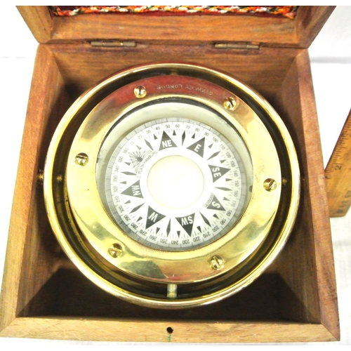 219 - Mariners round brass compass in fitted carrying case, stamped 'Stanley, London'