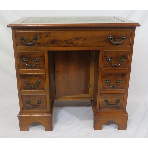 191 - Edwardian design yew kneehole desk with leatherette inset, 1 long and 6 short drawers with drop hand... 