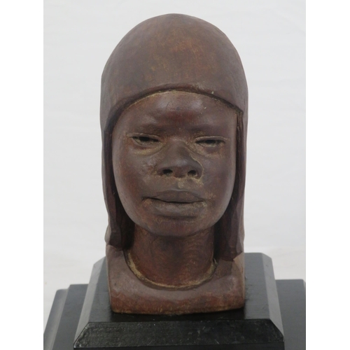 208 - African tribal art carved head of a lady, on stepped stand