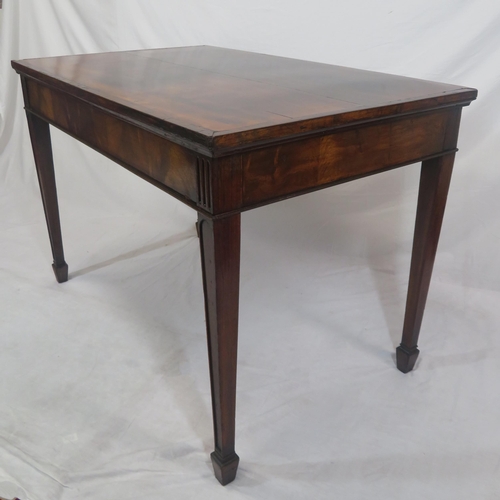 230 - Edwardian crossbanded mahogany and rosewood oblong occasional table on square tapering legs with spa... 