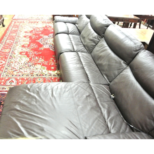 370 - 4-section leather covered lounge or livingroom suite with 2 recliners.