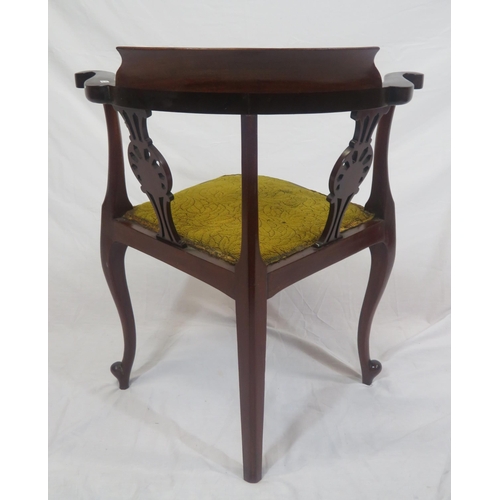 379 - Victorian mahogany open corner armchair with pierced splats, foliate carving, shaped arms and seat, ... 