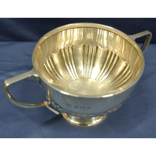 119 - Edward V Birmingham silver sugar bowl with fluted lower body, shaped handles, on round spreading foo... 