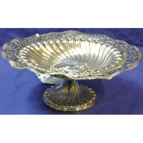 182 - Irish silver tazza with pierced wavy thread-edge rim, twist reeded body and scroll crested cartouche... 