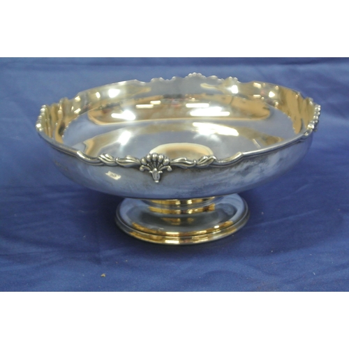 50 - Sheffield silver round fruit or flower bowl with shell decorated and reeded rim, on spreading base H... 