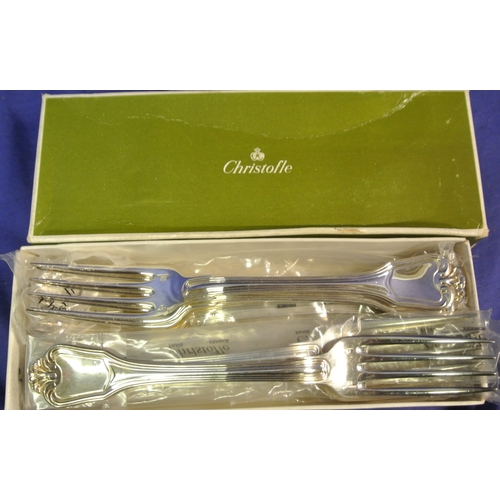 35 - Set of 12 Christofle silver dinner forks with thread edge handles, in box