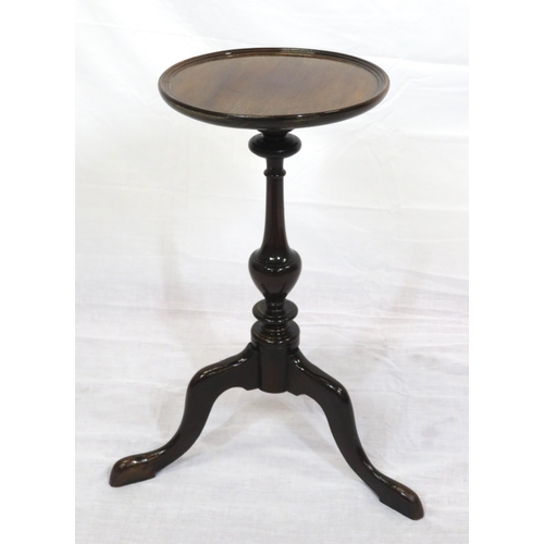 112 - Edwardian style lamp or wine table with round top, on tripod