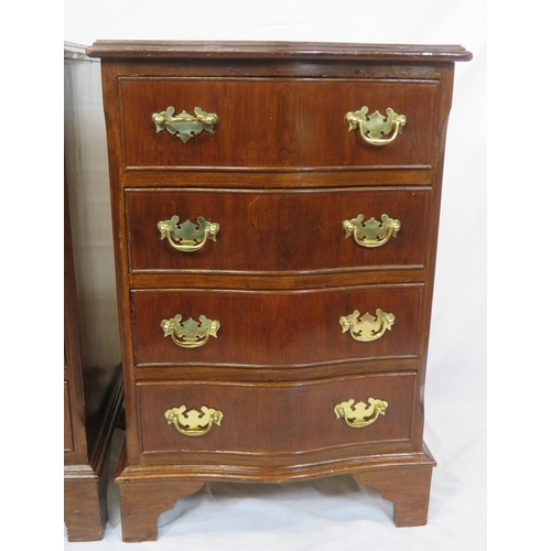 146 - Pair of Edwardian design crossbanded mahogany serpentine fronted small chests of 4 drawers with bras... 