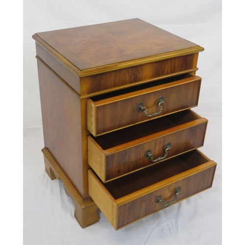 149 - Small Edwardian design inlaid walnut chest of 3 drawers with drop handles, on bracket feet