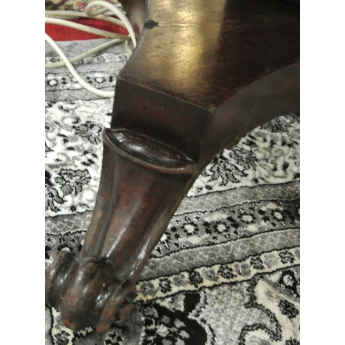 150 - Victorian mahogany dining or library table with tip-up top, hexagonal tapering column with round col... 