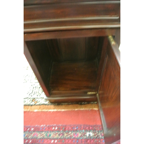 165 - Mahogany pedestal desk with leatherette insets, 2 frieze drawers, shelf, side drawers, on plinths