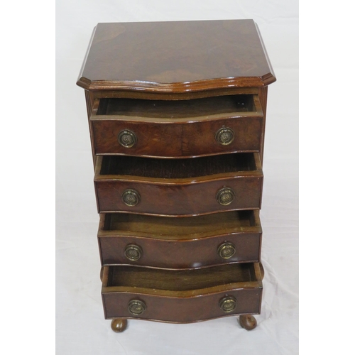 181 - Small Edwardian design serpentine fronted chest of 4 drawers with drop handles and cabriole legs