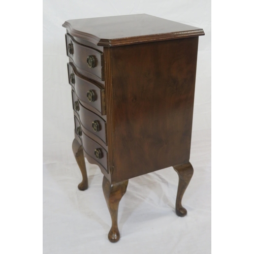 181 - Small Edwardian design serpentine fronted chest of 4 drawers with drop handles and cabriole legs