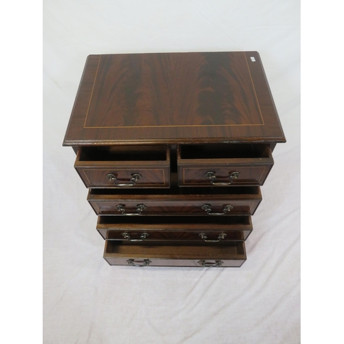 226 - Edwardian design small mahogany chest of 2 short and 3 long drawers with drop handles, on bracket fe... 