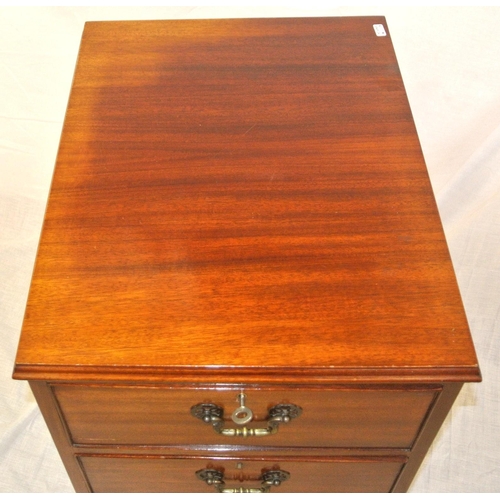 327 - Small Edwardian mahogany chest of 3 deep drawers with brass drop handles, on bracket feet