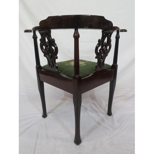 369 - Victorian mahogany open corner armchair with pierces splats, shaped arms, foliate upholstered seat, ... 