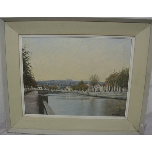 57 - Fred Thompson 'Autumn, Popes Quay' oil on canvas, 45x60cm, signed