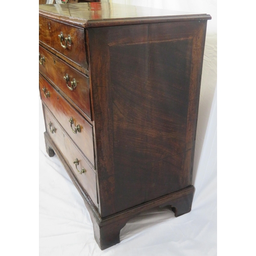 100 - Georgian mahogany chest of 4 drawers of graduating sizes, with brass drop handles, on bracket feet