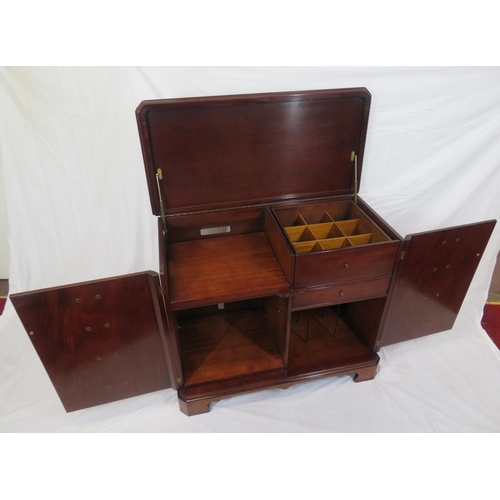 110 - Edwardian design inlaid mahogany bachelors desk with lift-up lid, fake drawer, doors enclosing fitte... 