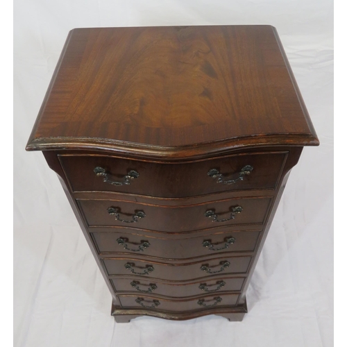 111 - Edwardian style mahogany serpentine fronted chest of 6 drawers with drop handles, on bracket feet