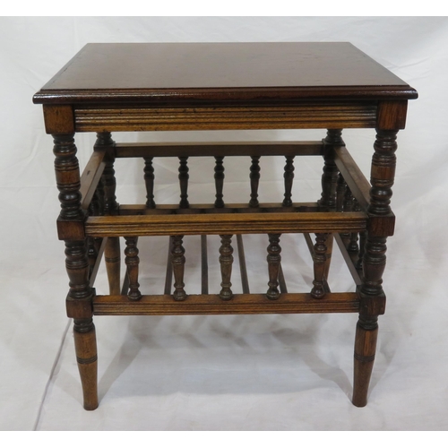 136 - Victorian oak coffee table with turned columns & shaped legs