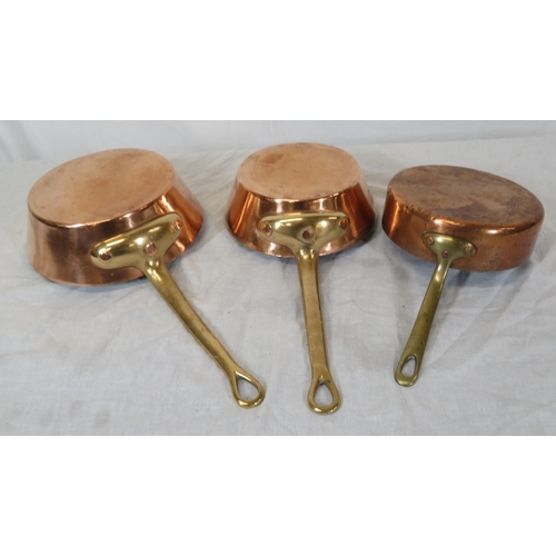 177 - 3 Georgian style heavy copper pans with shaped handles