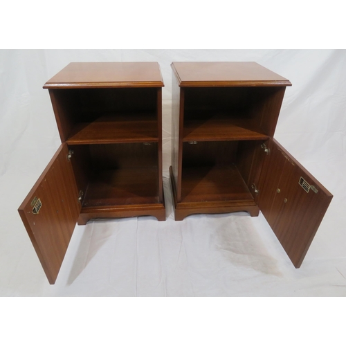 86 - Pair of Edwardian design inlaid bedside cabinets with drop handles, presses under, on bracket feet