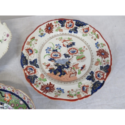 113 - 4 Masons Ironstone plates & 2 oval dishes with foliate decoration