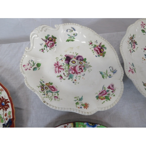 113 - 4 Masons Ironstone plates & 2 oval dishes with foliate decoration