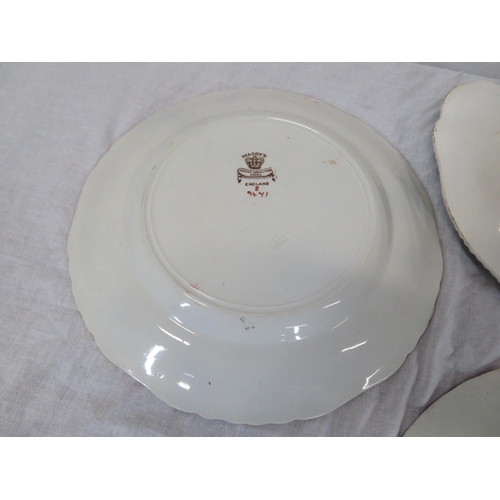 113 - 4 Masons Ironstone plates & 2 oval dishes with foliate decoration