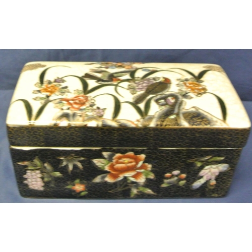 144 - Satsuma style jewellery box with bird and foliate decoration