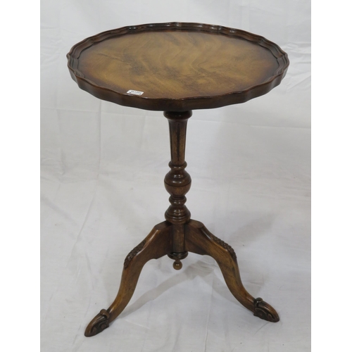 171 - Edwardian design coffee table with wavy border, turned column on hipped tripod