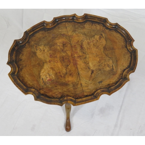 179 - Victorian walnut oval occasional or wine table with wavy border, triple turned columns, on hipped tr... 