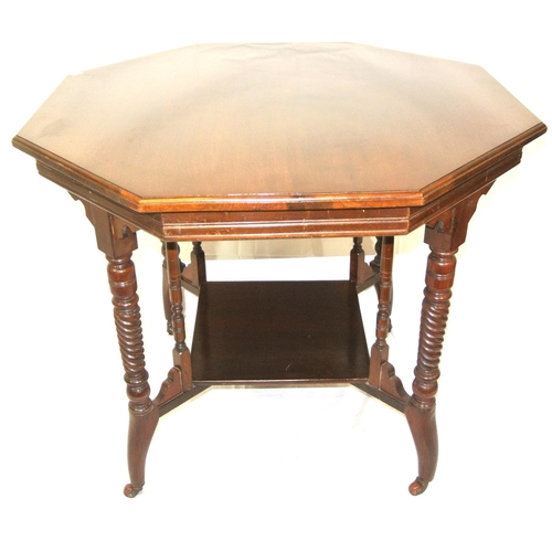 90 - Edwardian mahogany hexagonal shaped occasional or centre table with turned columns, on shaped legs