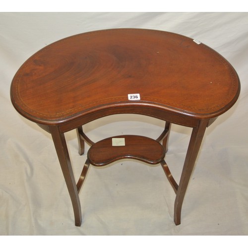 151 - Edwardian inlaid mahogany 2 tier kidney shaped occasional table with inlaid tapering legs & stretche... 