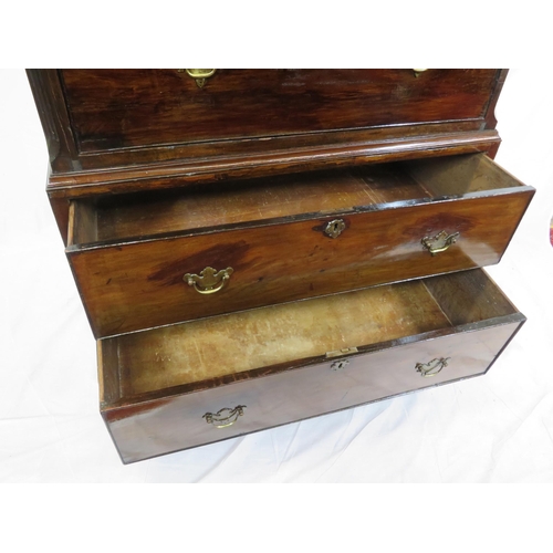 155 - Edwardian mahogany secretaire chest on chest with 2 short & 4 long drawers of graduating sizes, fitt... 