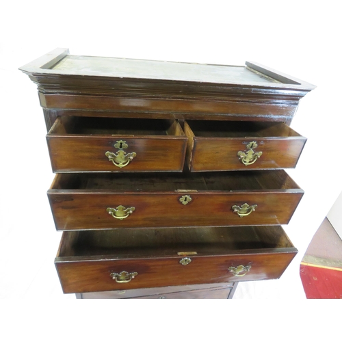 155 - Edwardian mahogany secretaire chest on chest with 2 short & 4 long drawers of graduating sizes, fitt... 