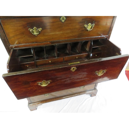 155 - Edwardian mahogany secretaire chest on chest with 2 short & 4 long drawers of graduating sizes, fitt... 