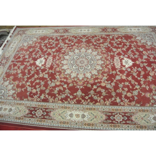 275 - Fine woven Iranian carpet with full pile and traditional floral design 300x200cm